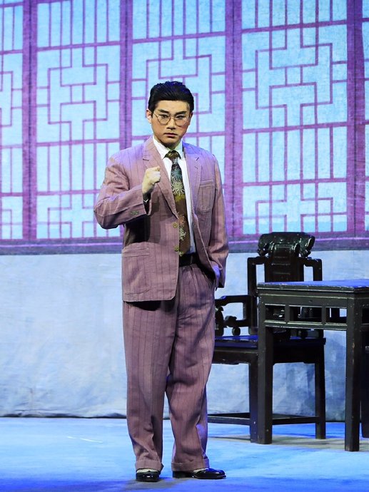 上海京剧院演出现代京剧《沙家浜》-京剧新闻-pop京剧e舞台